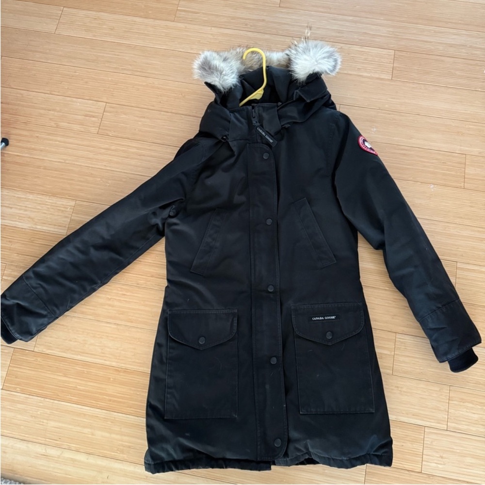 Canada Goose Black Ski Jacket with Fur Hood